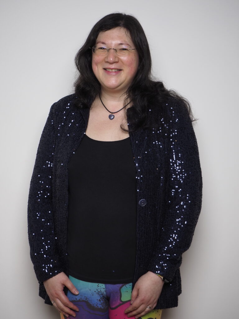 A Spontaneous Adventure to Learn Photography..! (and the Power of Networking) 32 Natural 3/4 length picture of me.