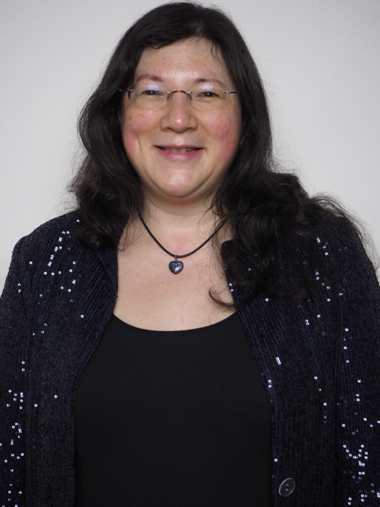A Spontaneous Adventure to Learn Photography..! (and the Power of Networking) 33 headshot of me smiling