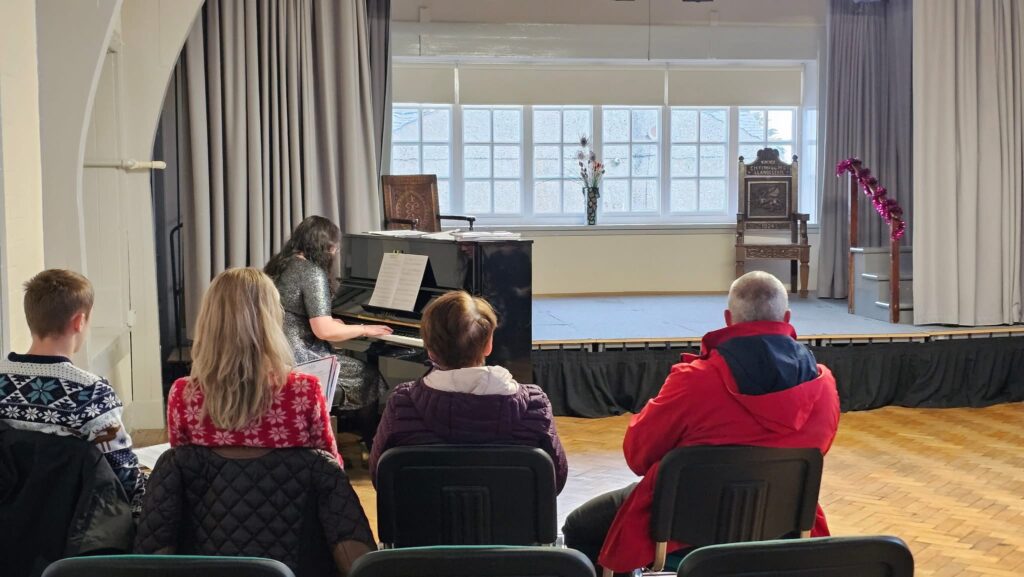 Reflecting on 2025: Public Speaking, Pianos and Niching- Grabbing the Opportunities with both hands! 6 IMG 2753